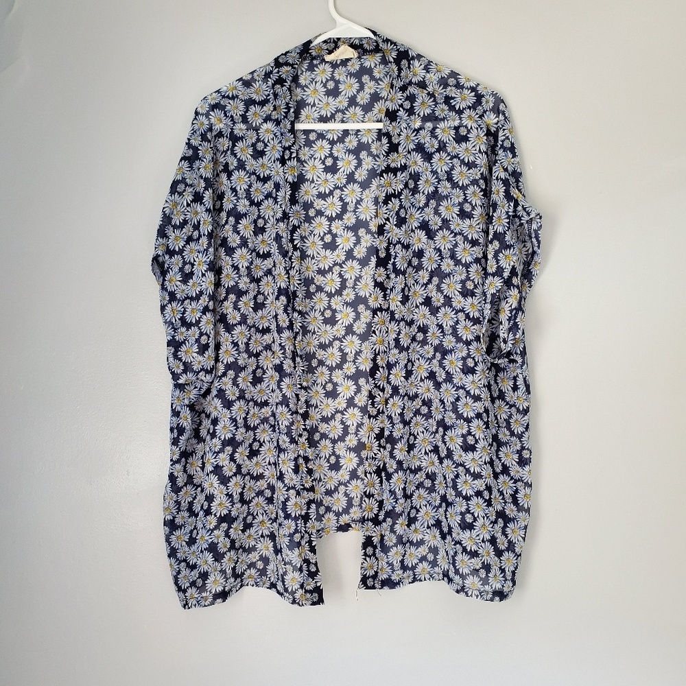 Pacsun La hearts Daisy kimono